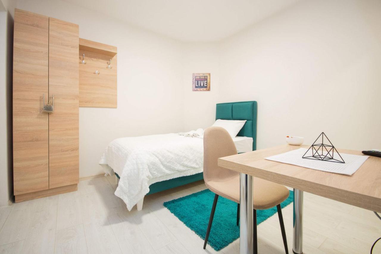 Cvetni Trg Hotel Belgrade Exterior photo